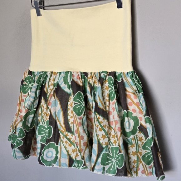 H&M Green Floral Print Ruffle Women's Pull-On Mini Skirt Size 8 - Picture 4 of 11